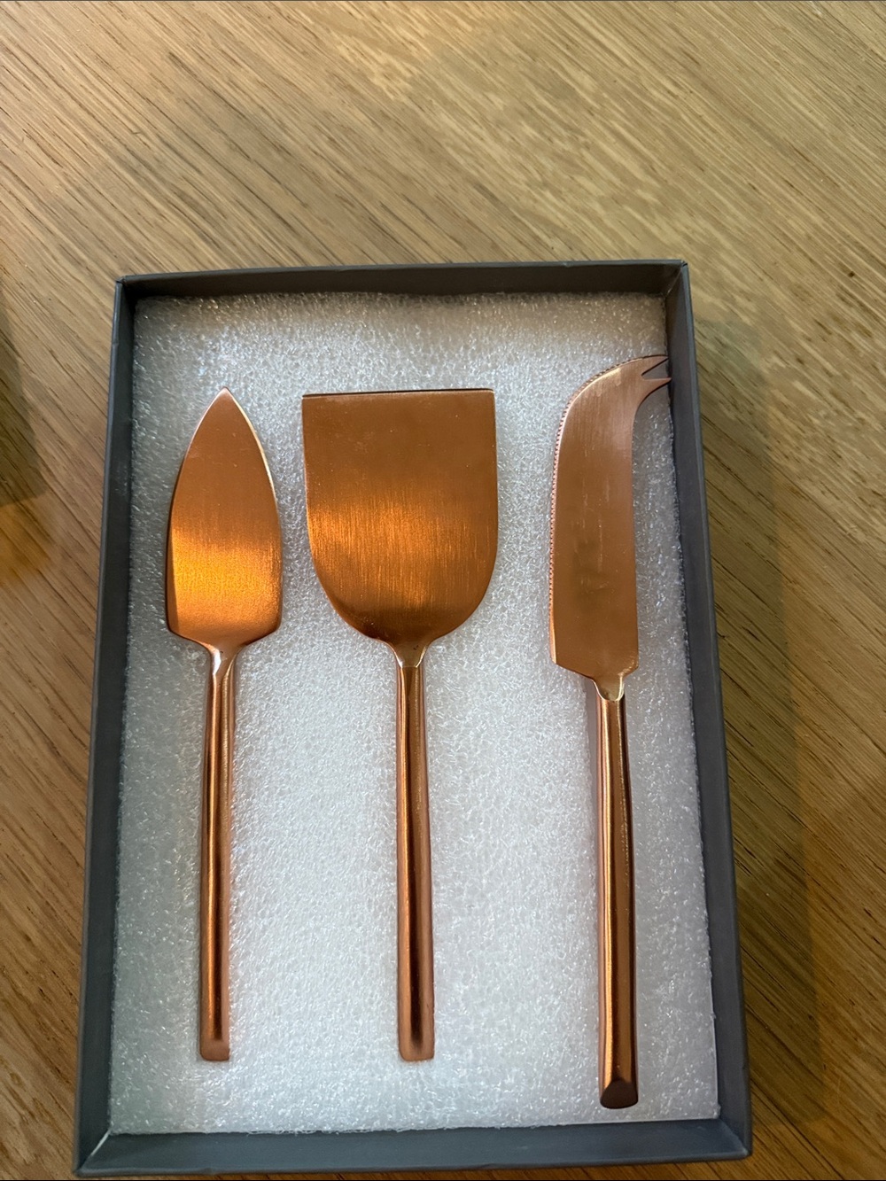Williams-Sonoma Copper Cheese Knives - Copper and White Box